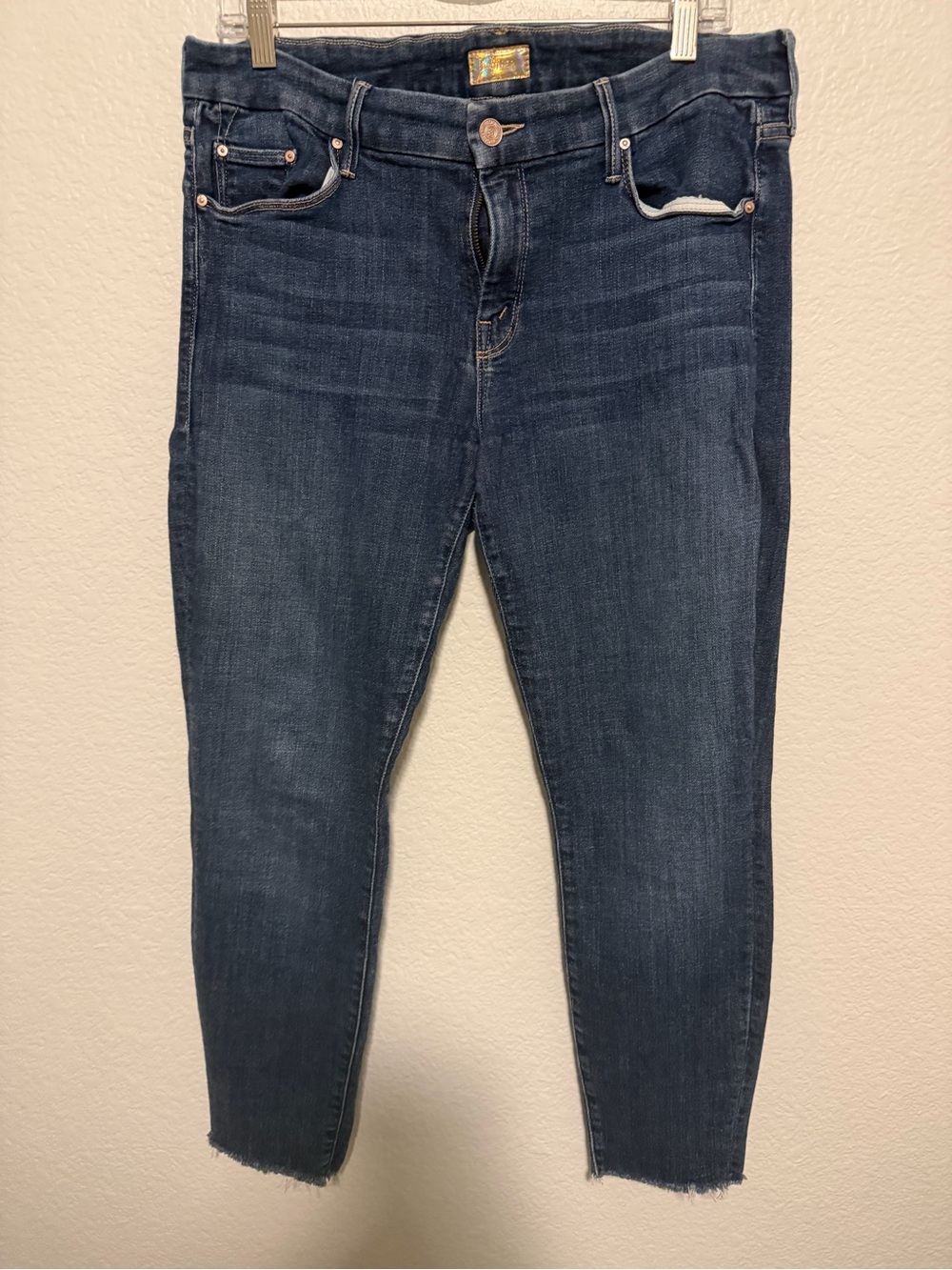 MOTHER The Looker Cropped Skinny Jeans in “Girl Crush” Blue Denim - 32 - Picture 5 of 6